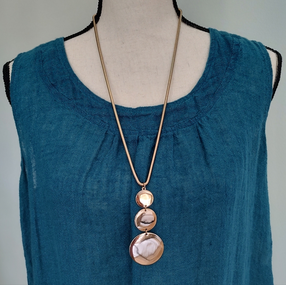 Gold Tone Adjustable Length Circles Necklace